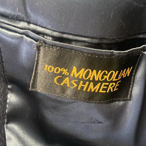 Men's Mongolian Cashmere Long Coat (approx size 40) in Navy/black - Picture 3 of 10